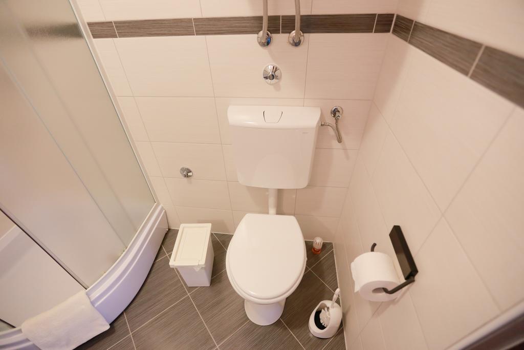 Rooms Butkovic ซาเกร็บ ภายนอก รูปภาพ